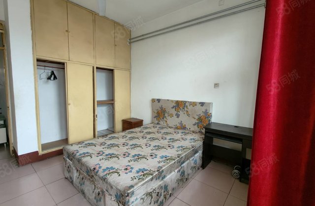 北顺，东昌，三中，粮库家属院，标准3室，总价低，停车方便