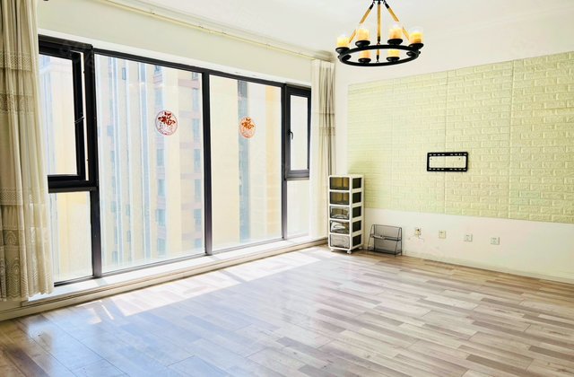 中粮香颂丽都3室2厅83.85㎡230万二手房图片