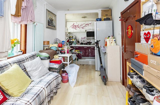 石佛营东里小区2室1厅61.99㎡275万二手房图片