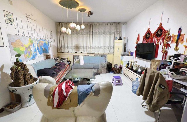 六中  东昌路   新世纪花园  一楼   看房方便