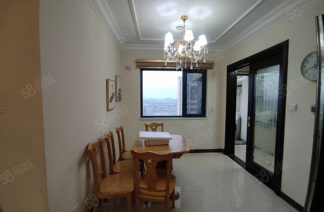 诚售！送车位，地暖电梯，实验，文轩观景房南北通透看房方便