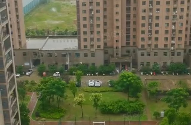 和平苑(桐城)3室2厅121㎡46万二手房图片