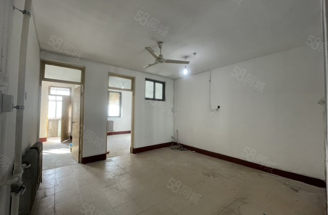 东昌 兴华路 一路之隔 2楼 正规3室 看房方便