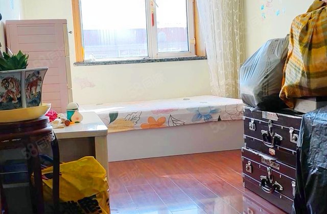 裕田小区2室1厅80㎡12.8万二手房图片