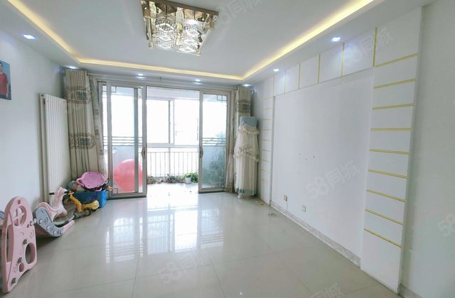 安顺东区3室2厅138㎡75万二手房图片