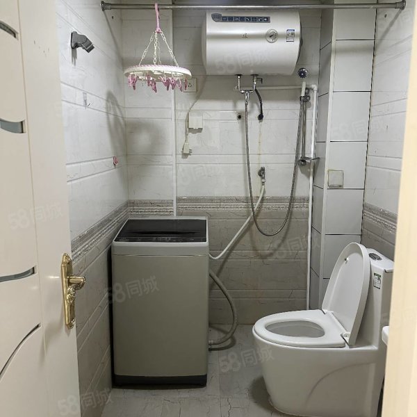 万宝小区2室1厅1卫64㎡南北15万
