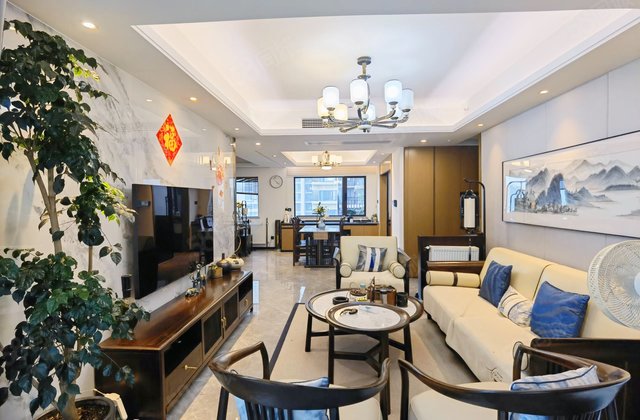 万科里金域国际(三期)4室2厅140.75㎡270万二手房图片