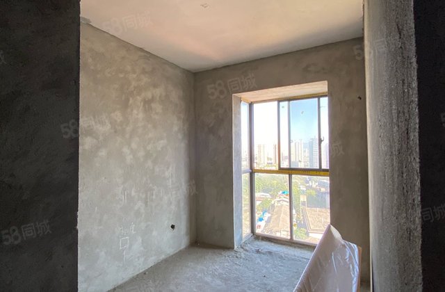 凯邦万象城2室1厅74㎡28万二手房图片