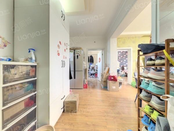 馬坡花園一區(qū)2室1廳1衛(wèi)91.04㎡南北165萬