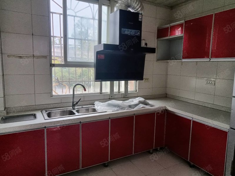 【10图】西溪花园精装大三房价格实惠,西溪花园-广安58同城