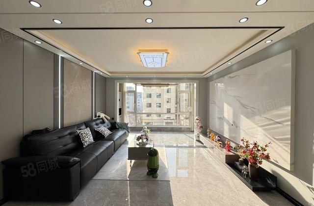 鹤城院子3室1厅114.92㎡65.8万二手房图片