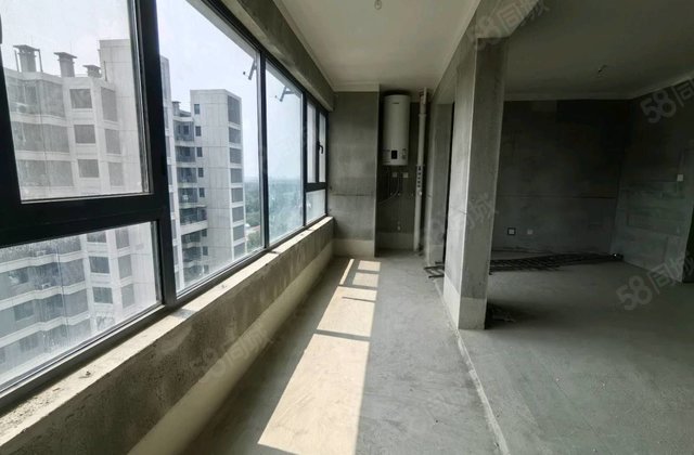 泽信云筑3室2厅127㎡102万二手房图片