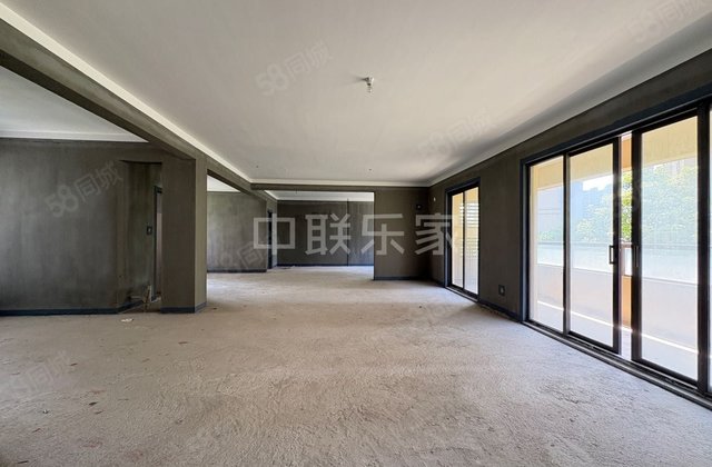 保利城誉峰花园B区4室2厅142.34㎡90万二手房图片