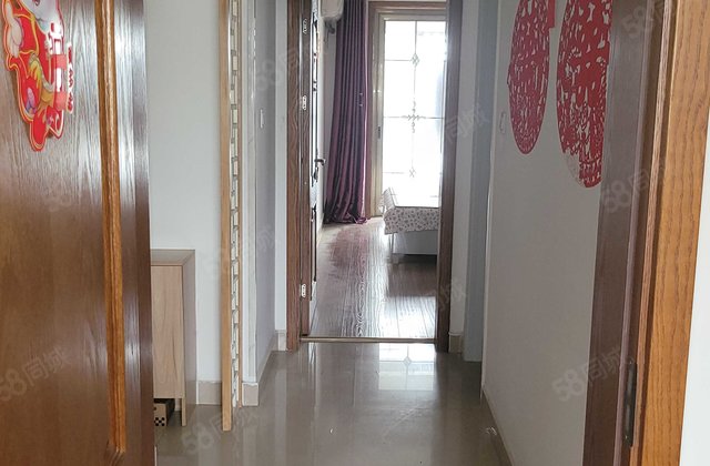 必看好房 高楼层采光充足 板楼 交通便捷 房东诚心卖