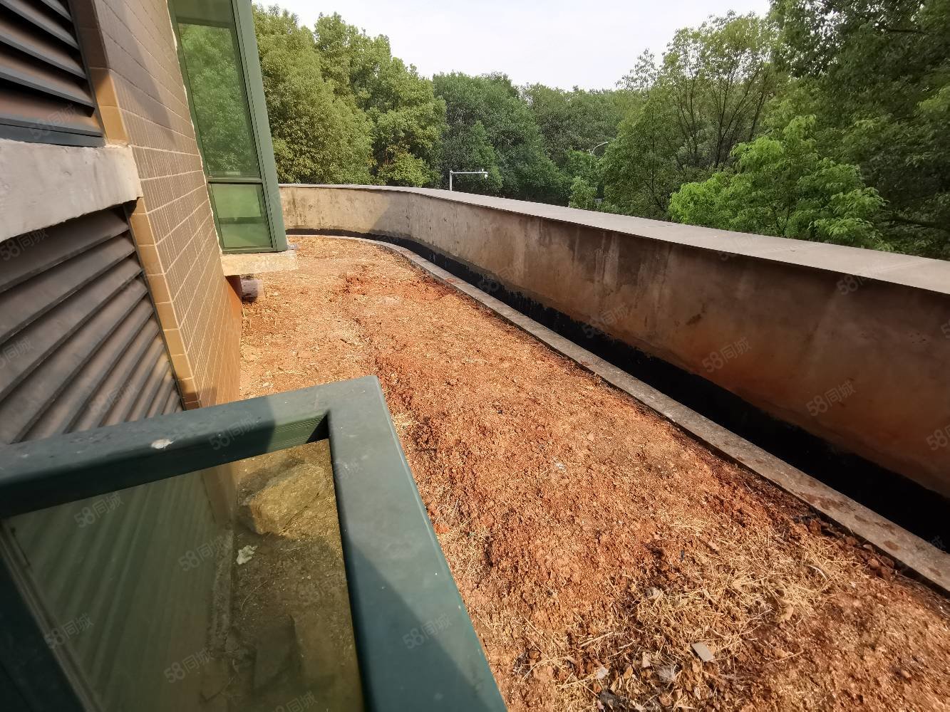 沐林美郡3室2厅2卫146.32㎡南北92万