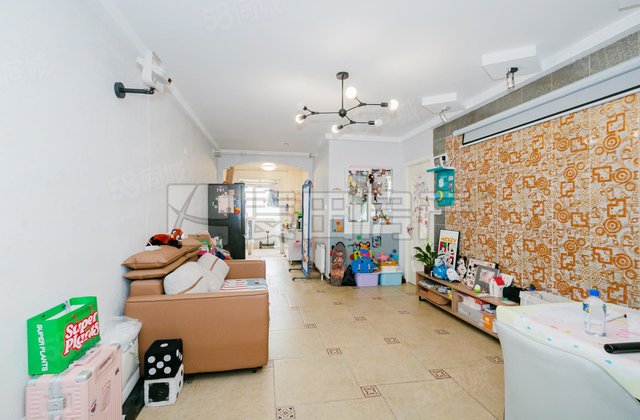 远洋山水(南区)1室1厅64.57㎡358万二手房图片