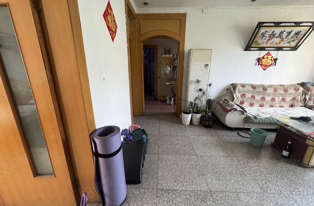 兴华路，建校家属院3室朝阳，有储