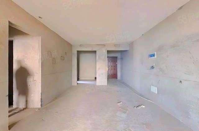 天悦湾花园(B区)4室2厅140.28㎡270万二手房图片