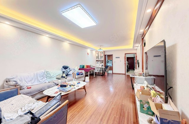 成都后花园蝶院4室2厅145㎡197万二手房图片