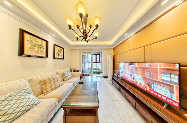 中海凯旋门3室2厅114.57㎡200万二手房图片