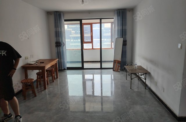 南北通透 水岸花语(二期) 电梯房 精装修 带车位随时看房