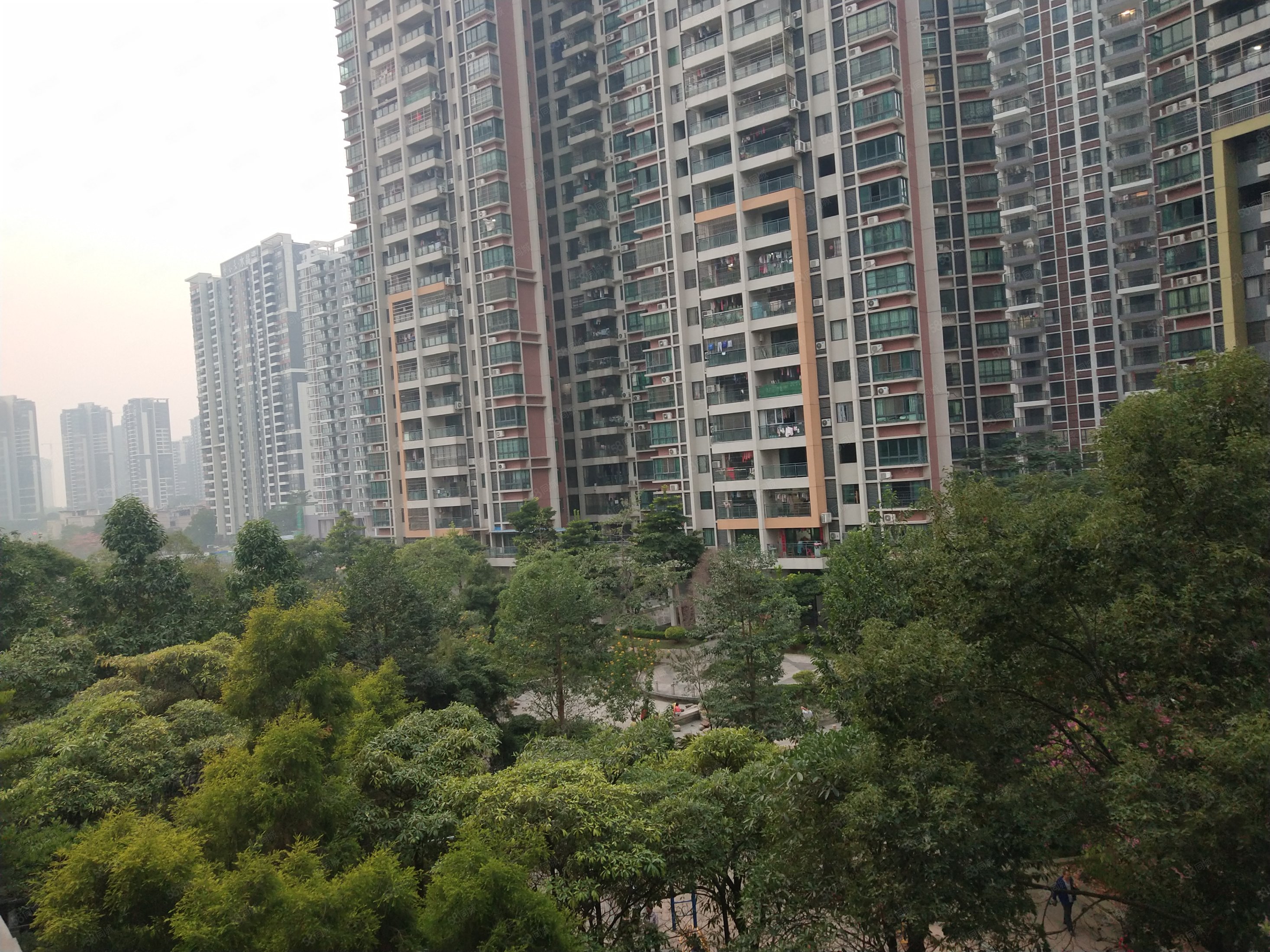 精装3房 保养好 户型方正 可改多间房 单价5字头,世纪花城-清远58同城