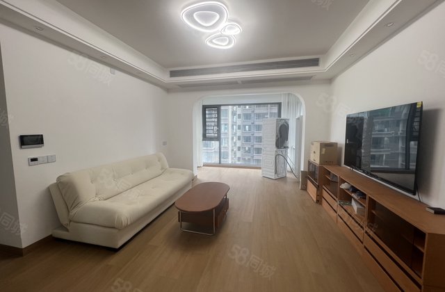 顺祥府4室2厅126.55㎡70万二手房图片