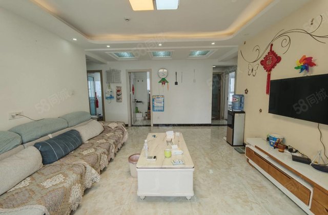 花园路   电大北邻 阿卡精装大三室两卫 南北通透 免大税