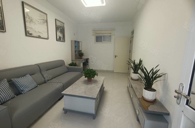 市中心  好房 东昌总校 孝心二楼，停车方便，  先选