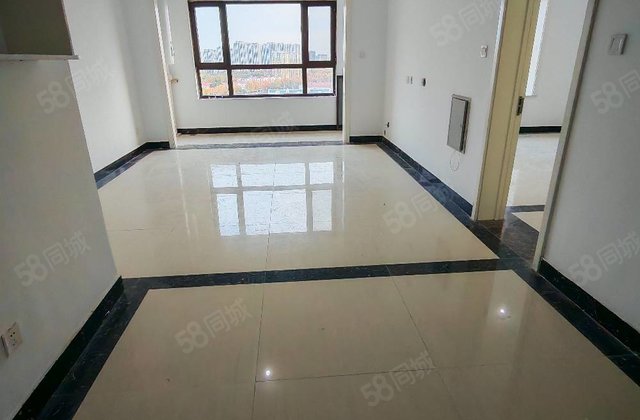 公园 大润发 慧德中学 中央帝景 新房未住 免大税 送储藏室