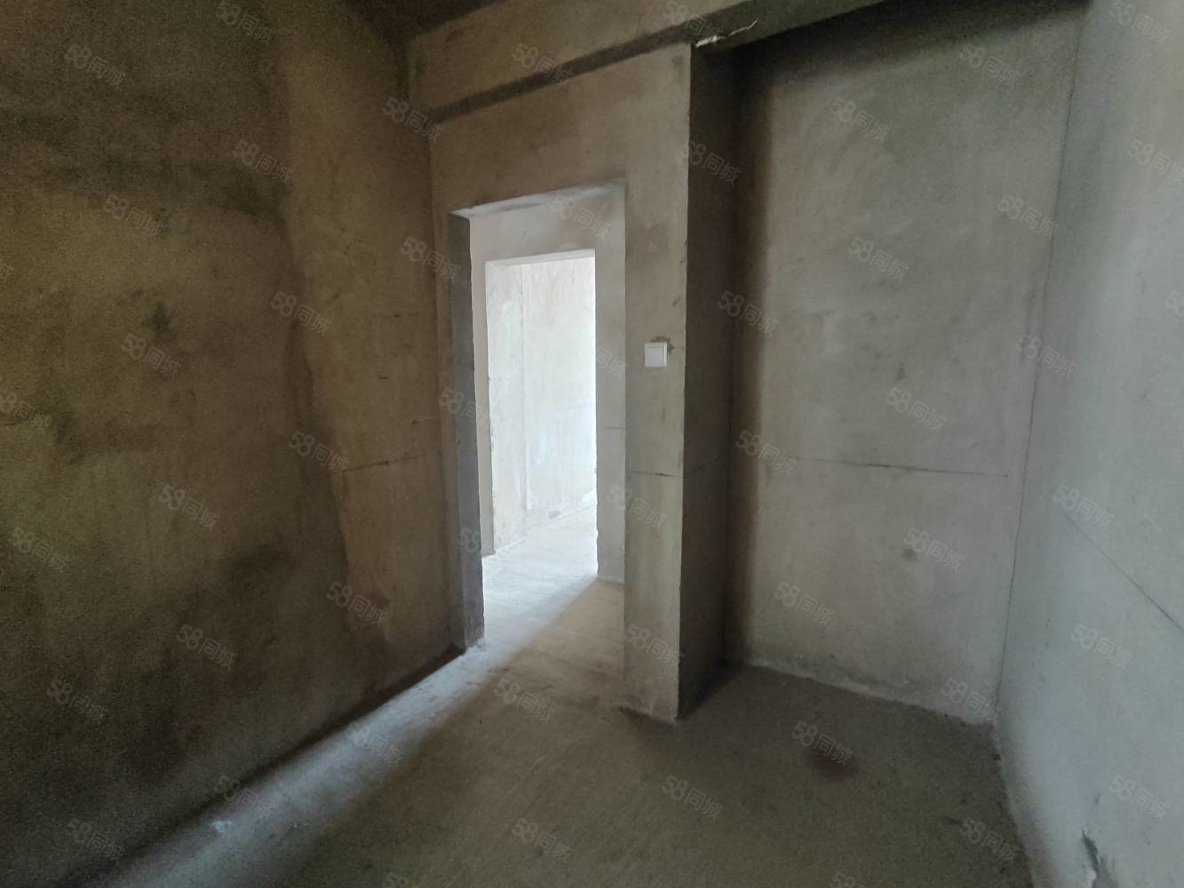 北城世纪城3室2厅1卫86㎡南北19.8万