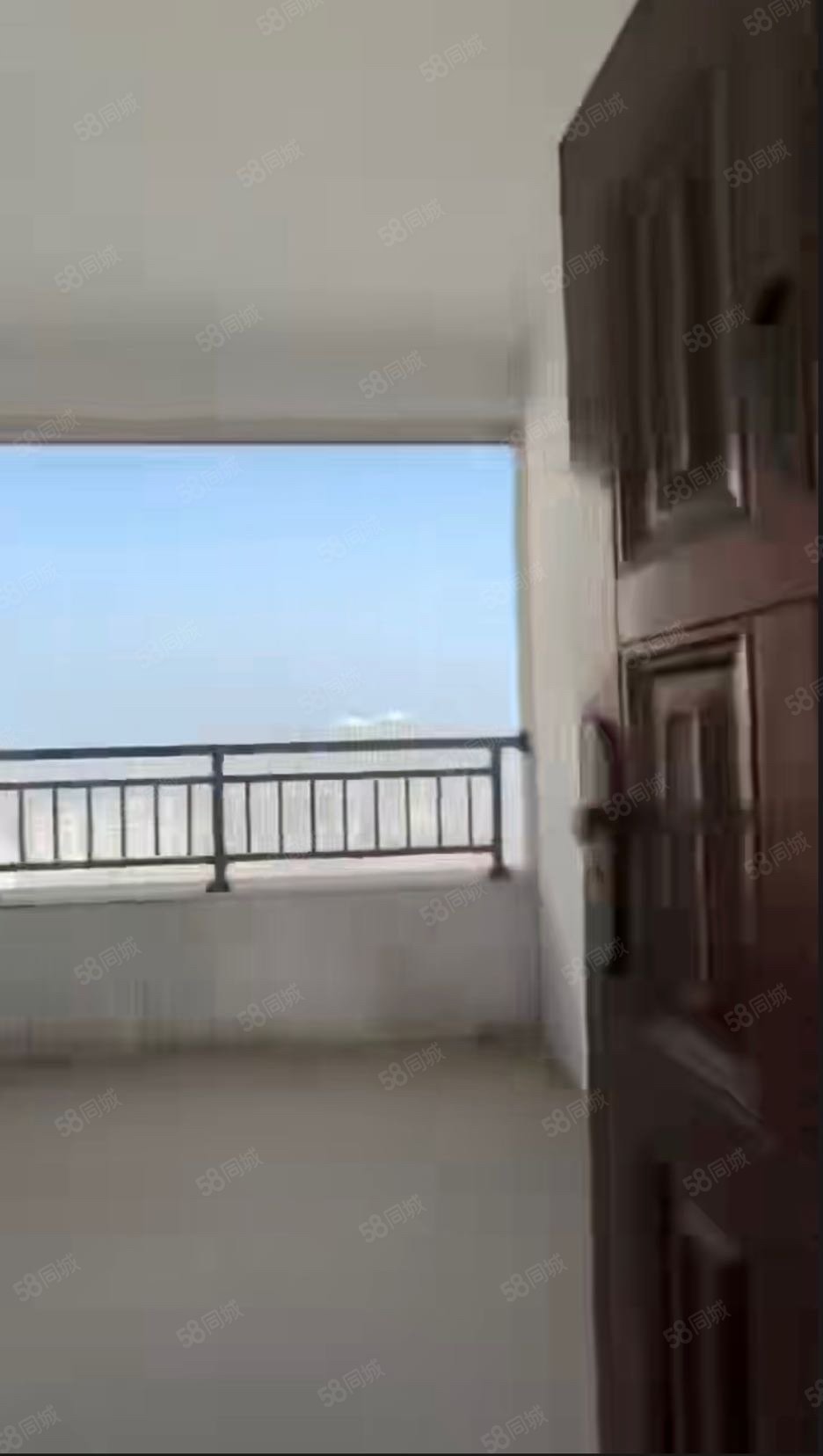 中海国际花园3室2厅1卫95㎡南北26.8万