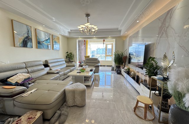 丹麓小镇4室2厅132㎡59万二手房图片