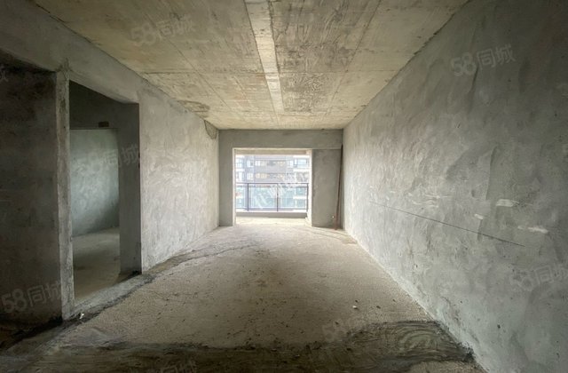 富城家园4室2厅123㎡61.8万二手房图片