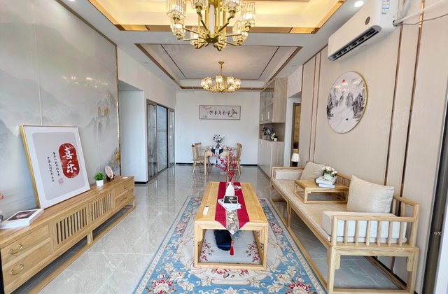 山河东街小区3室2厅86.39㎡428万二手房图片