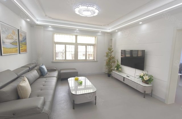 抓紧抢了东关民族文轩中学双校位而且出门就是运河市中心闸口旁