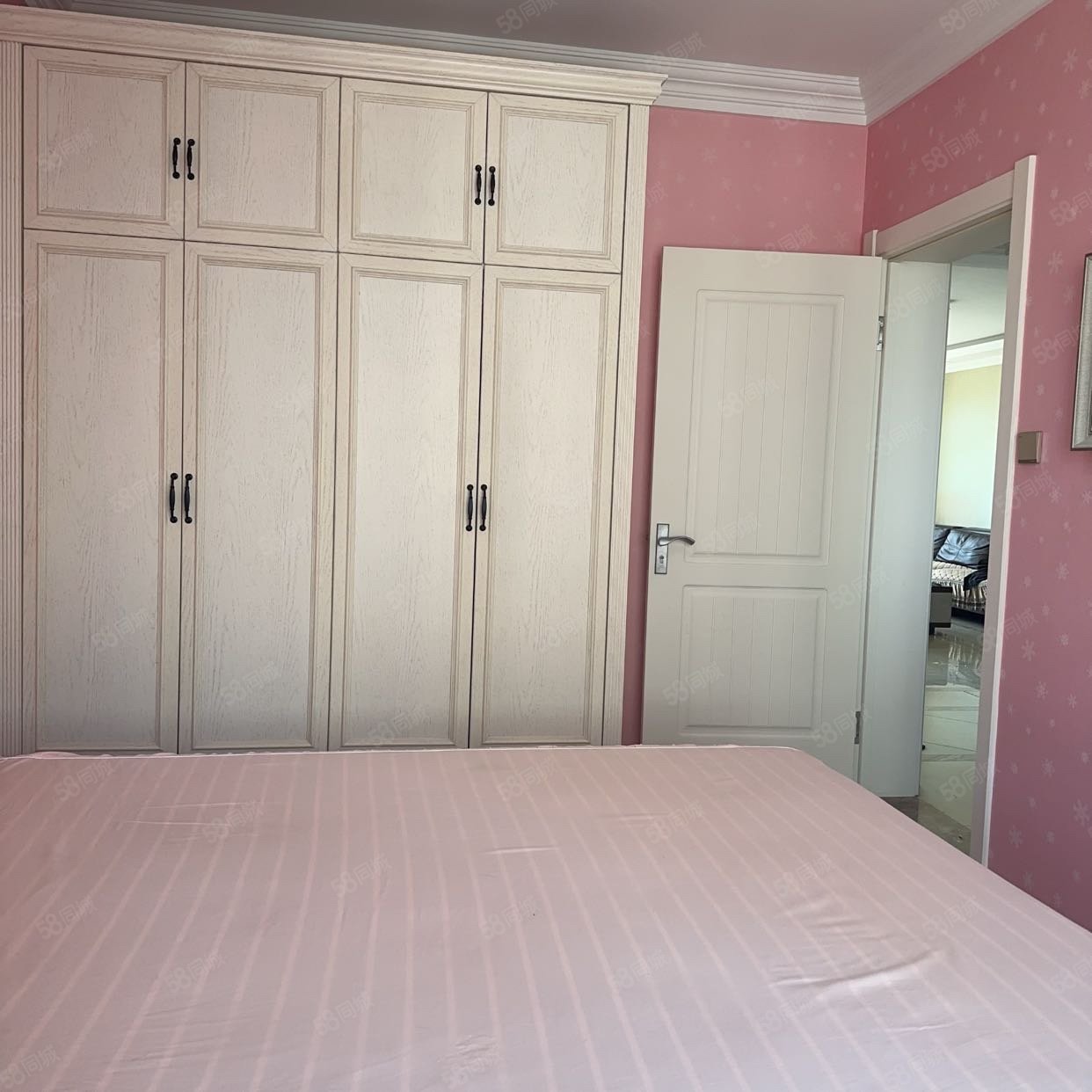 紫御华府3室2厅1卫123.68㎡南北78万