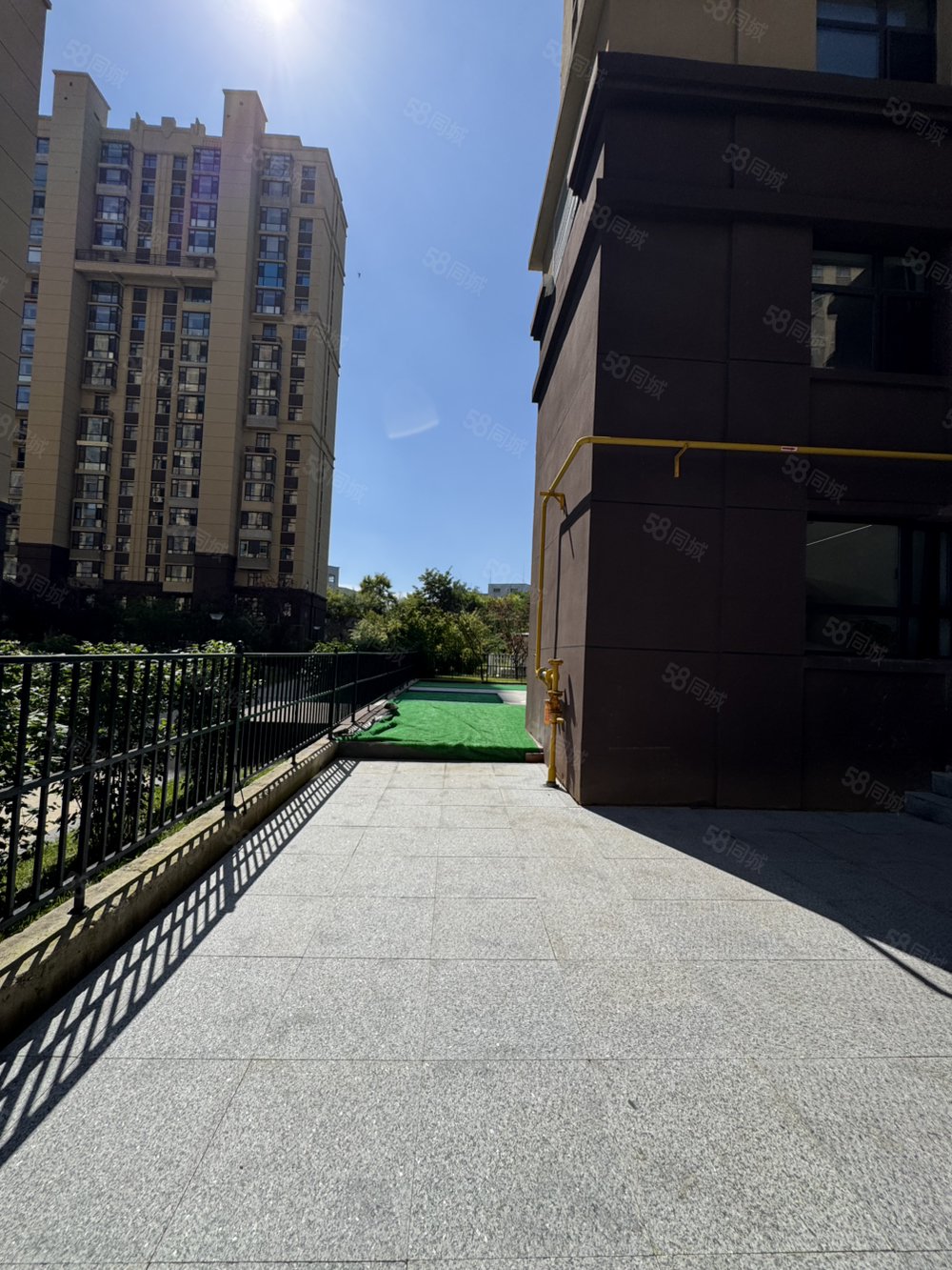 紫堤东郡2室2厅1卫82㎡南北49.8万