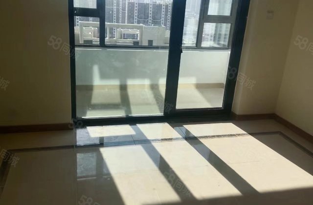 民生金科集美壹品 小三居 板楼 采光好 电梯 价格亲民送家具