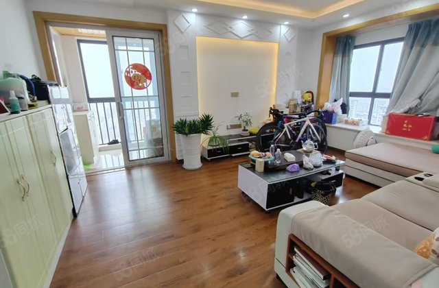 香堤雅郡3室2厅139.48㎡99.8万二手房图片