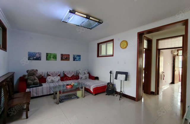 价格美丽 小三居 商业配套成熟 南向采光好 合适可谈