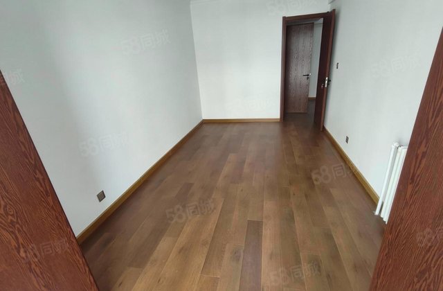 倚山里小区3室1厅80.65㎡49万二手房图片