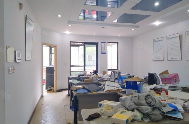 同天依云郡4室2厅156.98㎡161万二手房图片