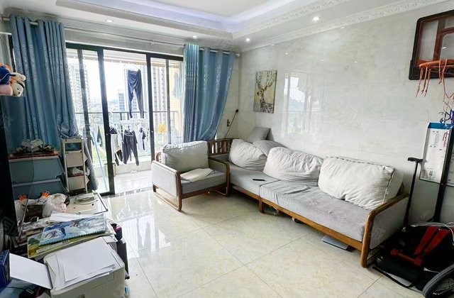 悦峰天誉花苑3室2厅92.57㎡110万二手房图片