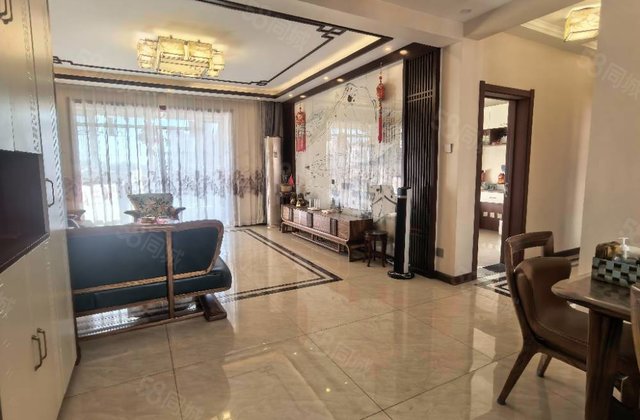 金山文汇4室2厅142.33㎡99.9万二手房图片