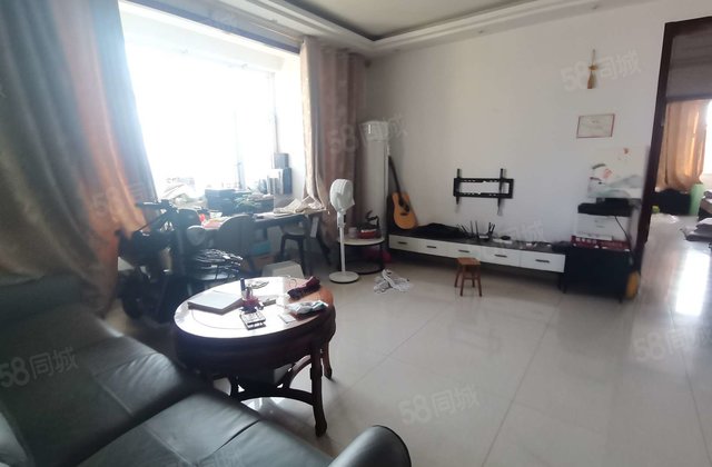 市中心，东昌忠学华港顺和城，现代嘉景苑边户