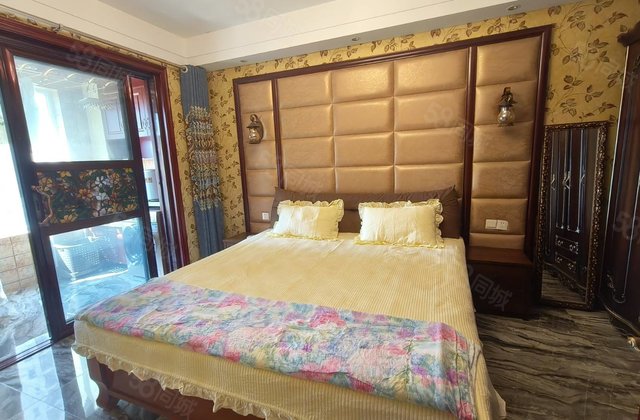 昌润莲城观景房，带全屋家具家电，精装修，送车位地下室三室两卫