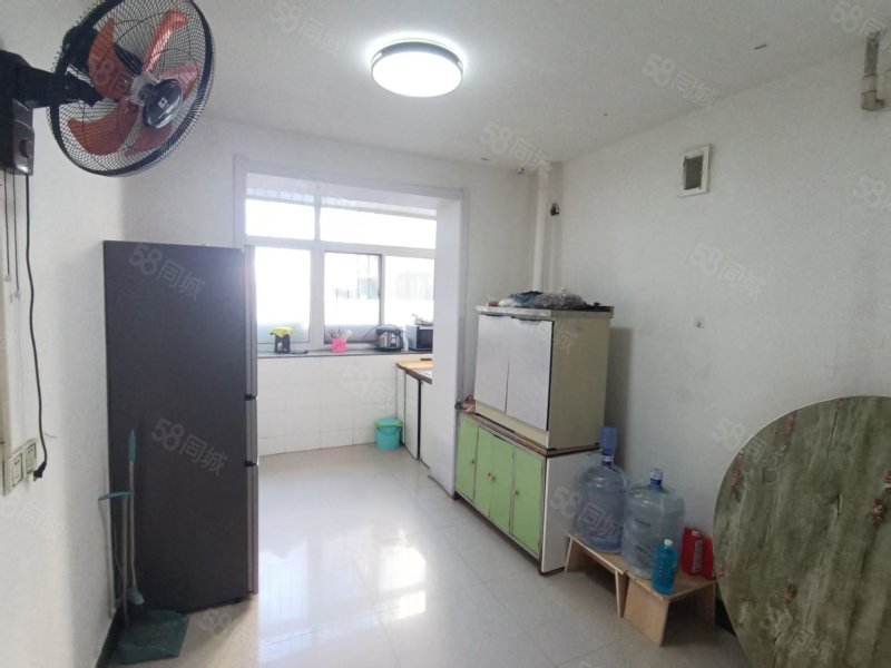 铁通小区2室2厅1卫63㎡东西14.5万