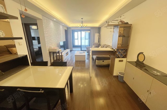 万科金域缇香3室2厅91㎡126万二手房图片