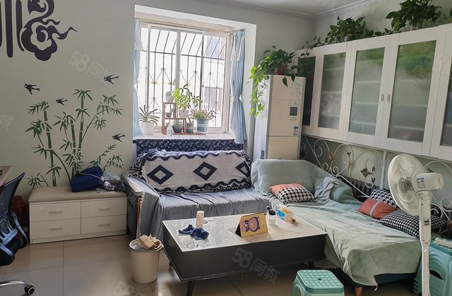 文轩本部 新时代小区 精装 东边户 停车方边 80万急卖